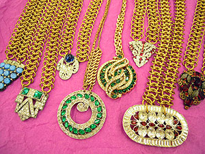 1028womensbuyer6.jpg